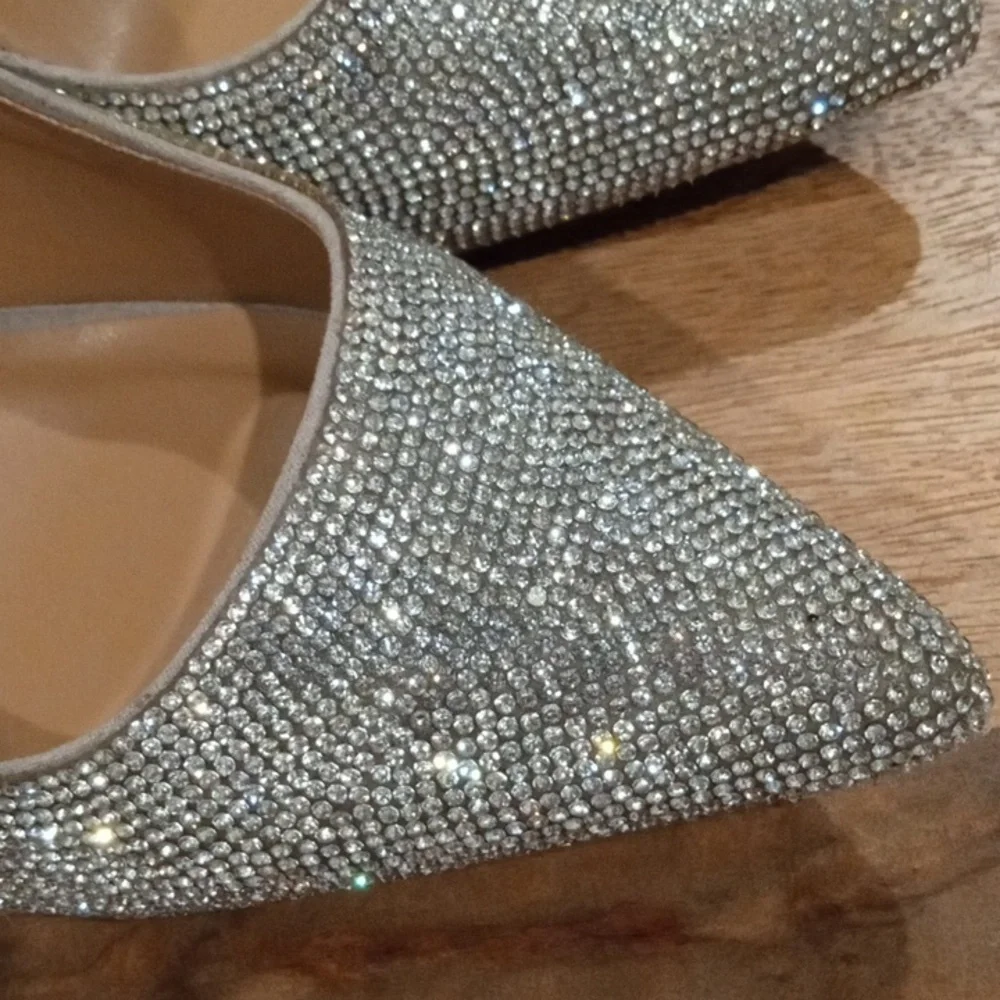 BAMBOO Sparkling Silver Heels